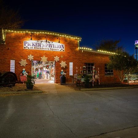 林代尔智选假日套房酒店 Lindale 外观 照片